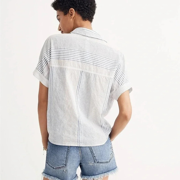 Madewell Short-Sleeve Tie-Front Shirt in Rawley Stripe Size Medium - Picture 2 of 9